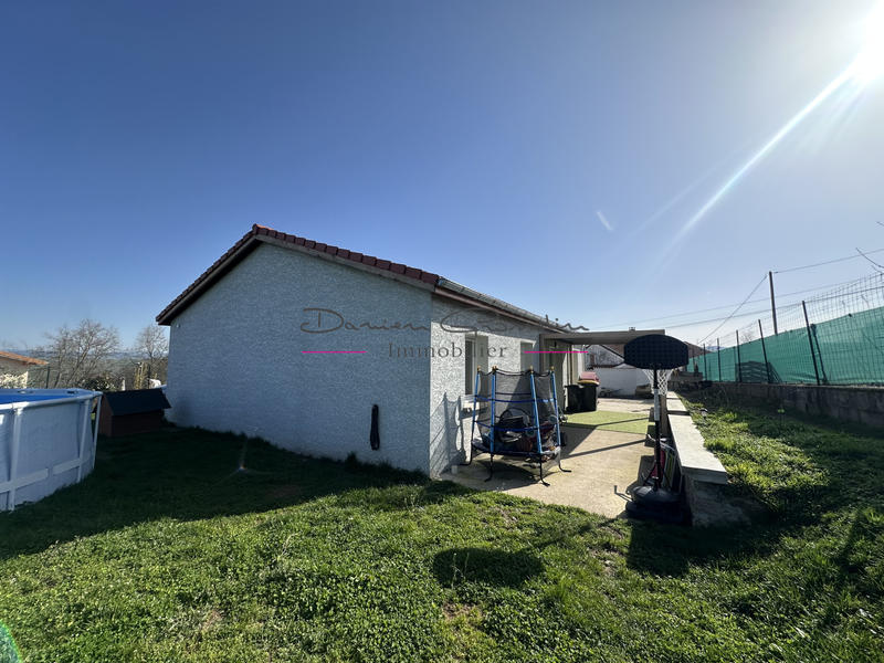 Maison - 80 m² - 4 pièces