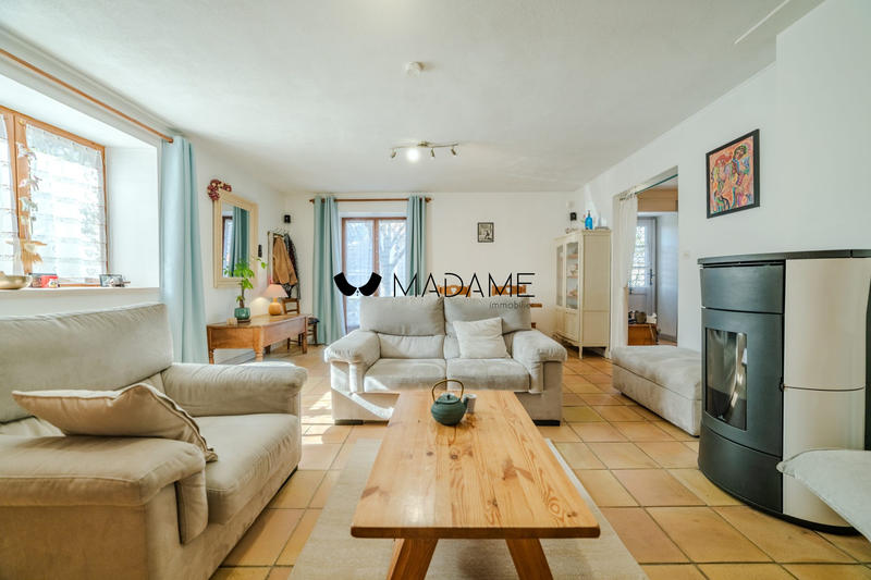 Maison - 112 m² - 4 pièces