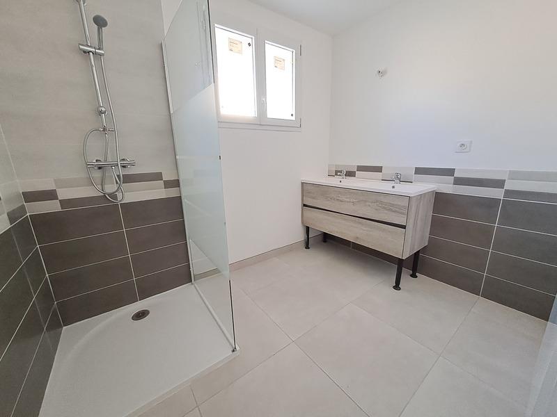 Maison - 121 m² - 6 pièces