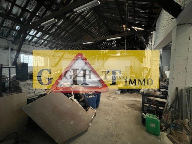 Entrepôt - 470 m²