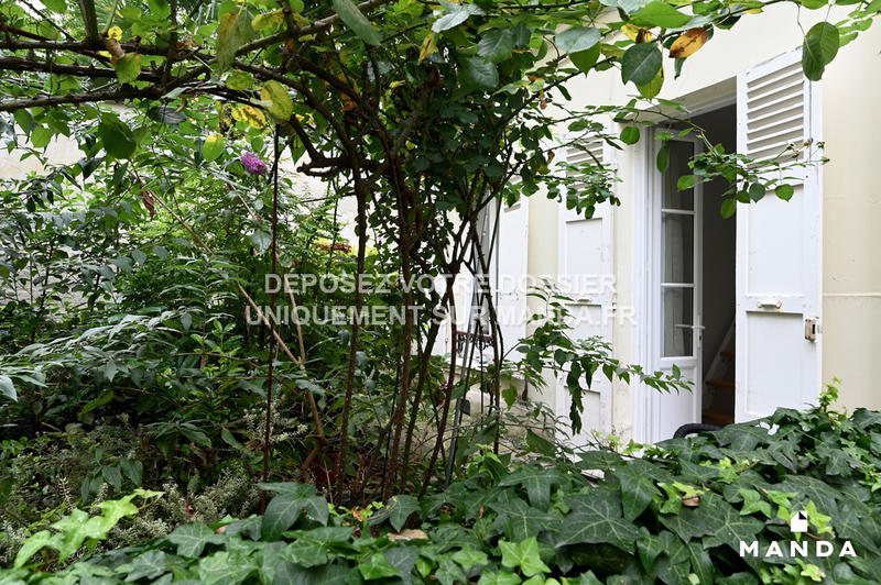 Chambre - 9 m² - 5 pièces