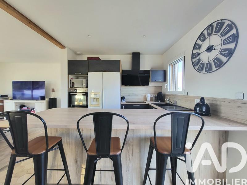 Maison - 97 m² - 4 pièces