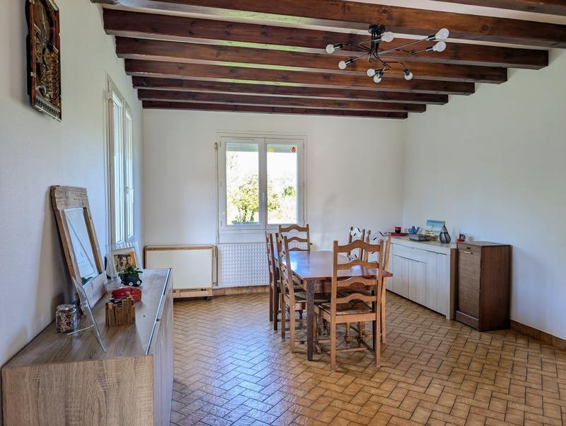 Maison - 92 m² - 5 pièces