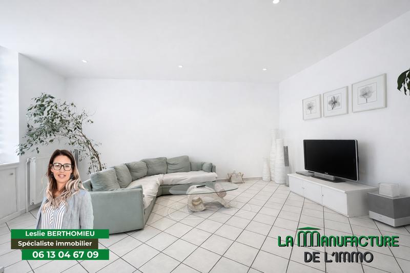 Duplex - 121 m² - 5 pièces