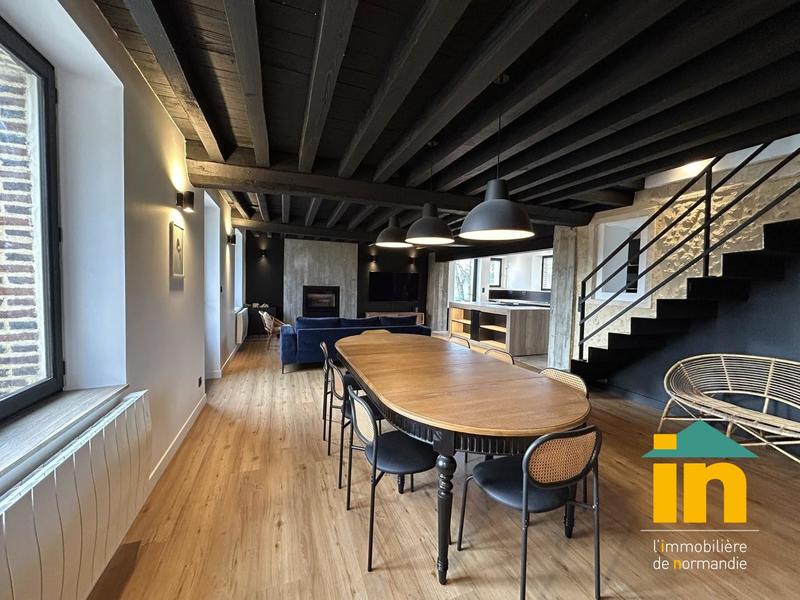 Maison - 148 m² - 6 pièces