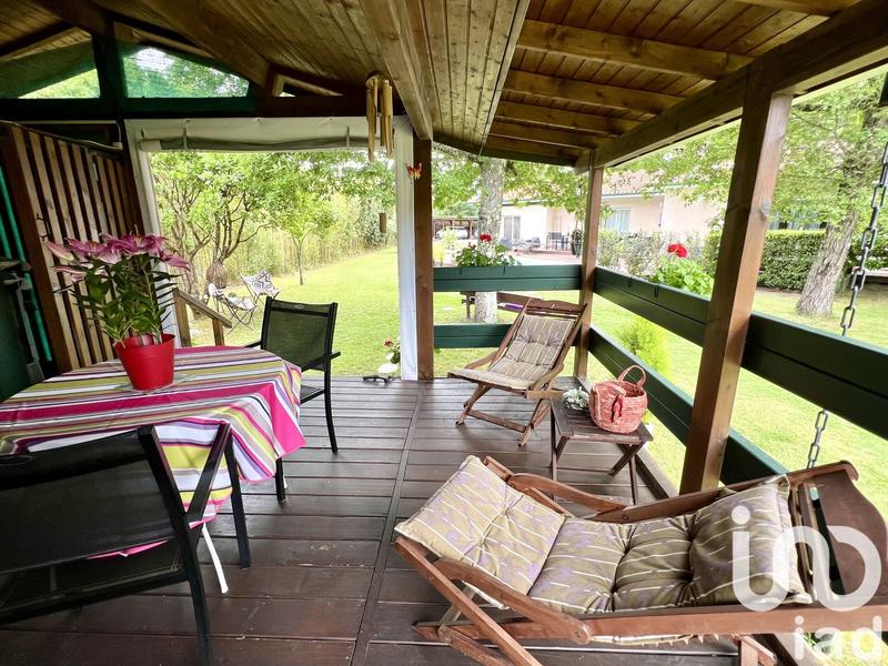 Maison - 202 m² - 7 pièces