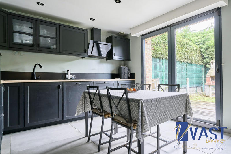 Maison - 127 m² - 5 pièces