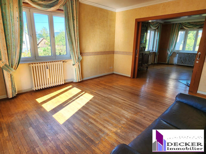 Maison - 167 m² - 8 pièces