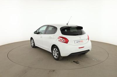 Peugeot 208 1.6 e-HDi Style 5p 92 ch