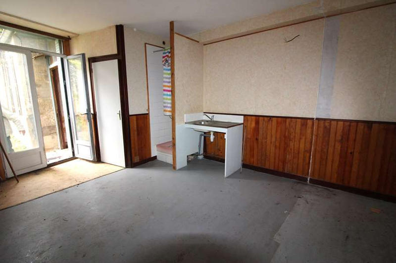 Maison - 310 m² - 19 pièces