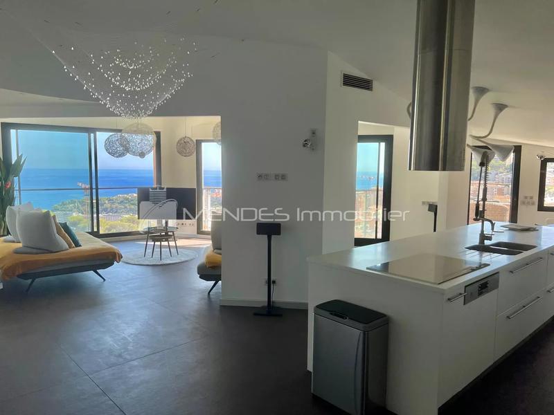 Appartement - 106 m² - 3 pièces