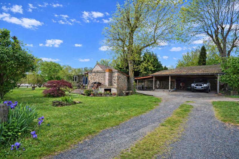 Maison - 195 m² - 6 pièces