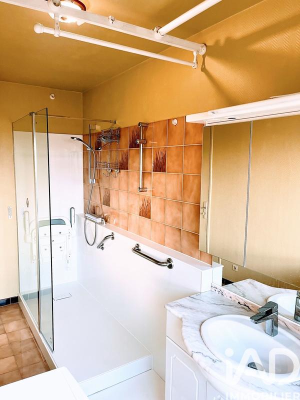 Appartement - 90 m² - 5 pièces