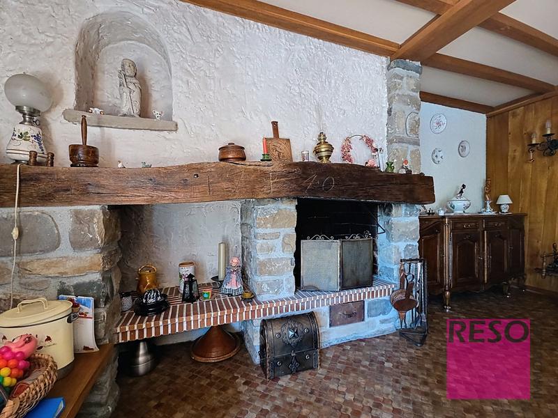 Maison - 290 m² - 10 pièces