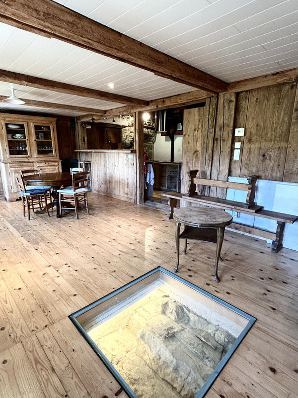 Maison - 265 m² - 12 pièces