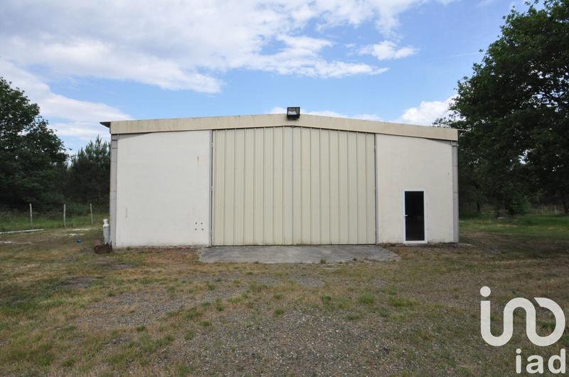 Maison - 260 m² - 10 pièces