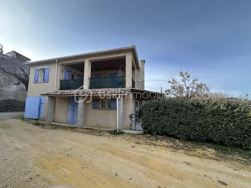 Villa - 160 m² - 9 pièces