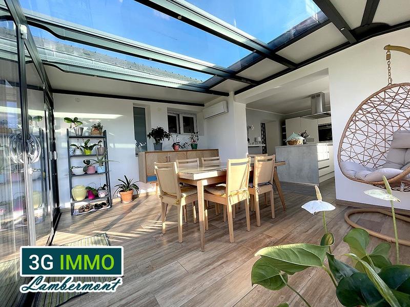 Maison - 160 m² - 8 pièces