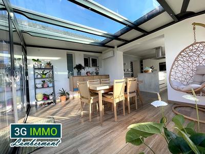 Maison - 160 m² - 8 pièces