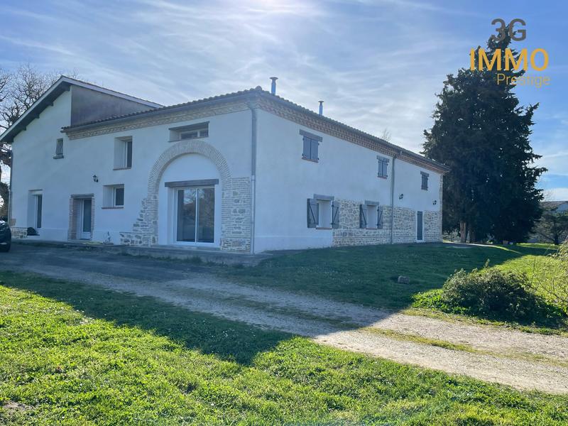 Maison ancienne - 468 m² - 14 pièces