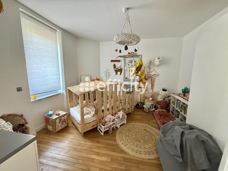 Maison en pierre - 190 m² - 7 pièces