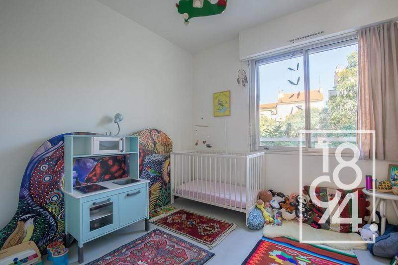 Appartement - 75 m² - 4 pièces