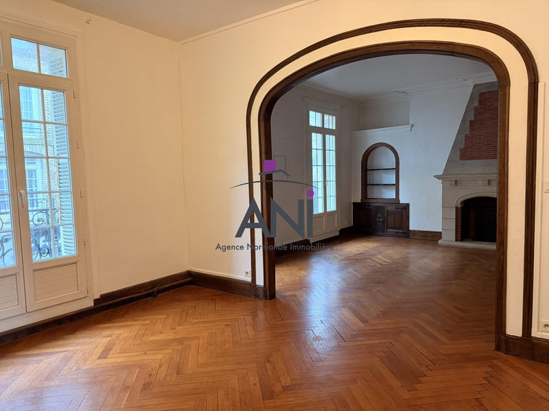 Duplex - 161 m² - 5 pièces