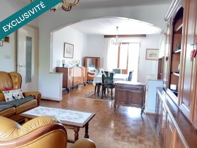 Maison - 171 m² - 7 pièces