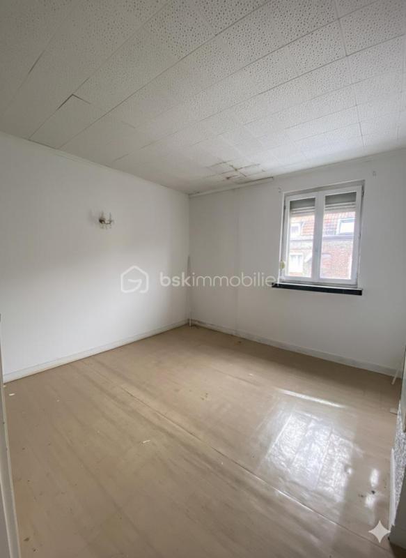 Maison de ville - 100 m² - 5 pièces