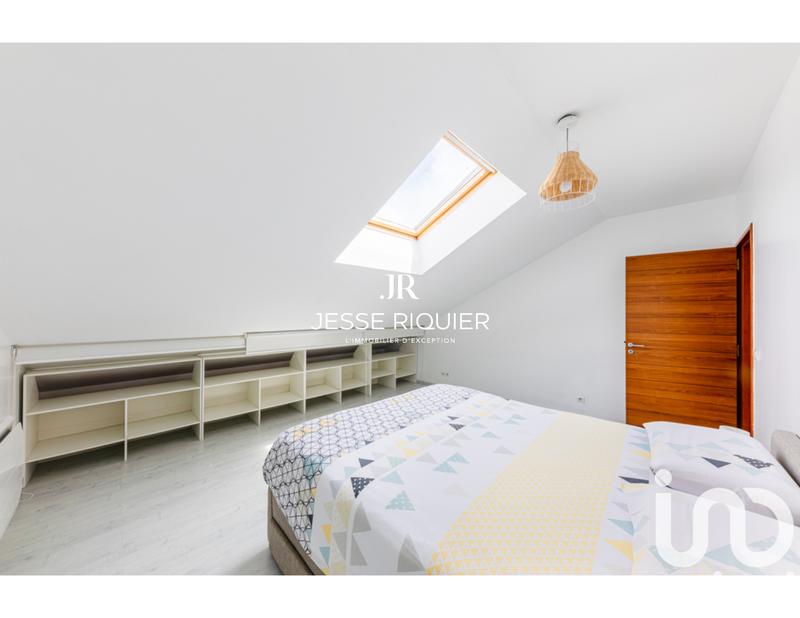 Duplex - 131 m² - 6 pièces