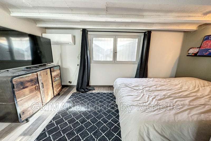 Appartement - 77 m² - 3 pièces