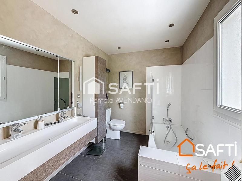 Maison - 140 m² - 7 pièces