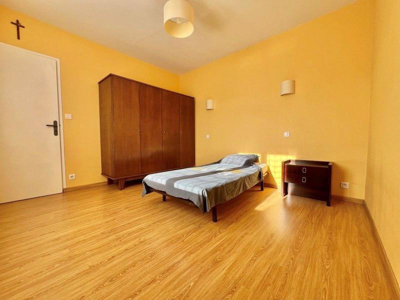 Maison - 110 m² - 8 pièces