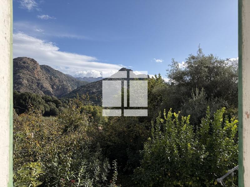 Maison de village - 128 m² - 4 pièces