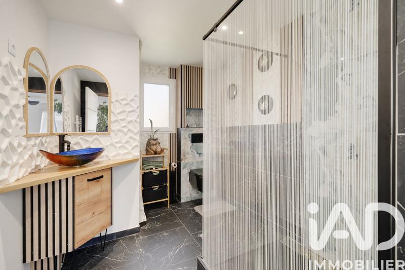 Maison - 85 m² - 3 pièces