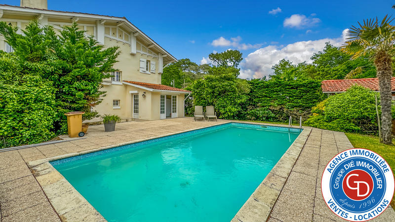 Maison - 160 m² - 6 pièces