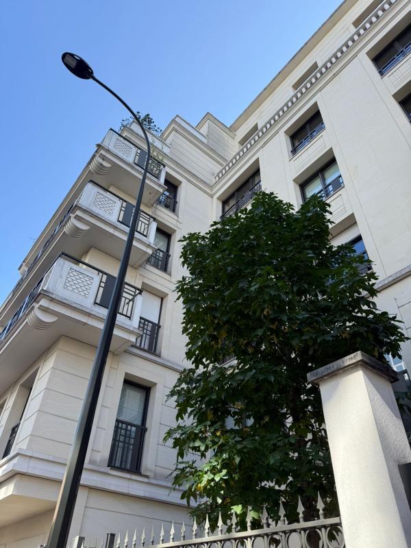 Appartement - 70 m² - 1 pièce