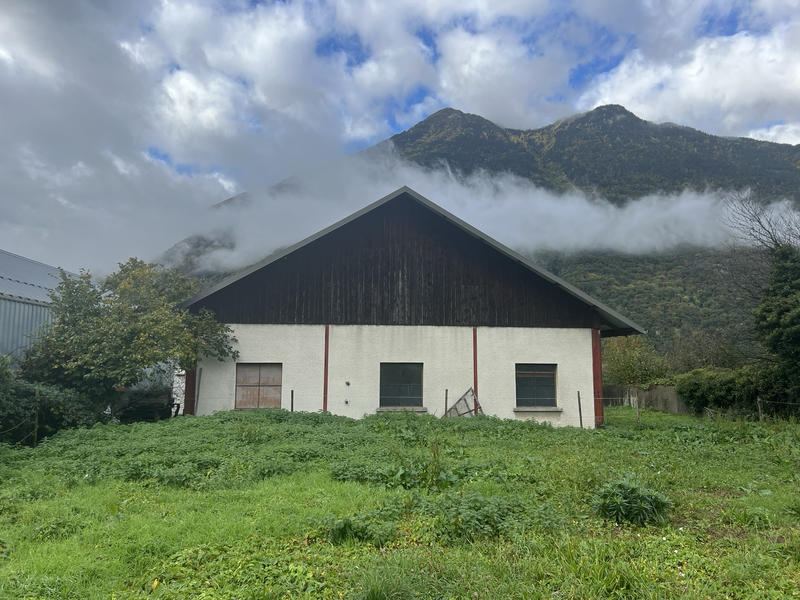 Local d'activités - 200 m²