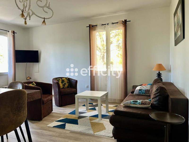 Maison - 137 m² - 7 pièces