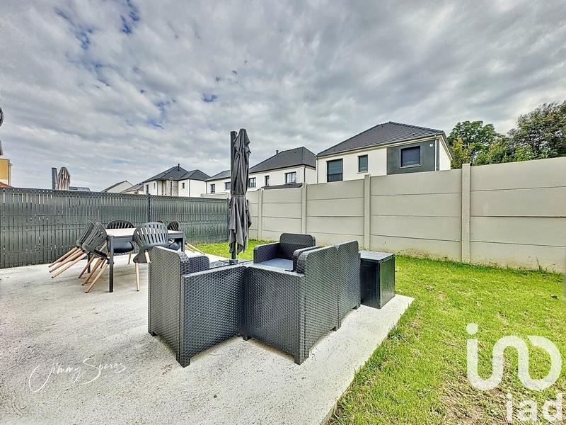 Maison - 100 m² - 5 pièces