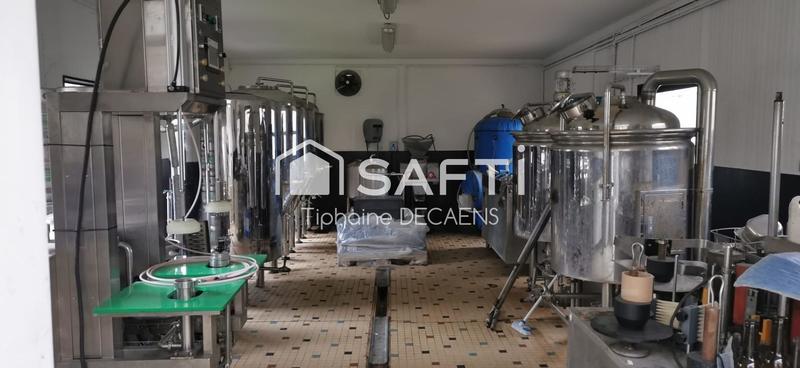 Local commercial - 250 m² - 7 pièces