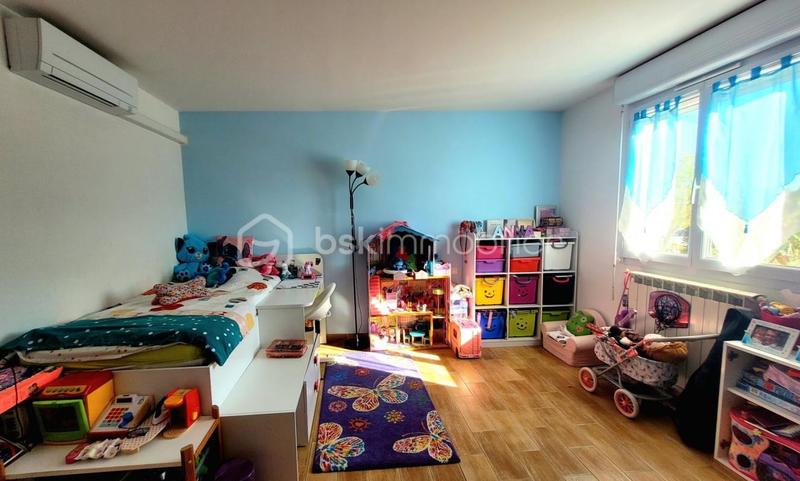 Maison - 135 m² - 6 pièces