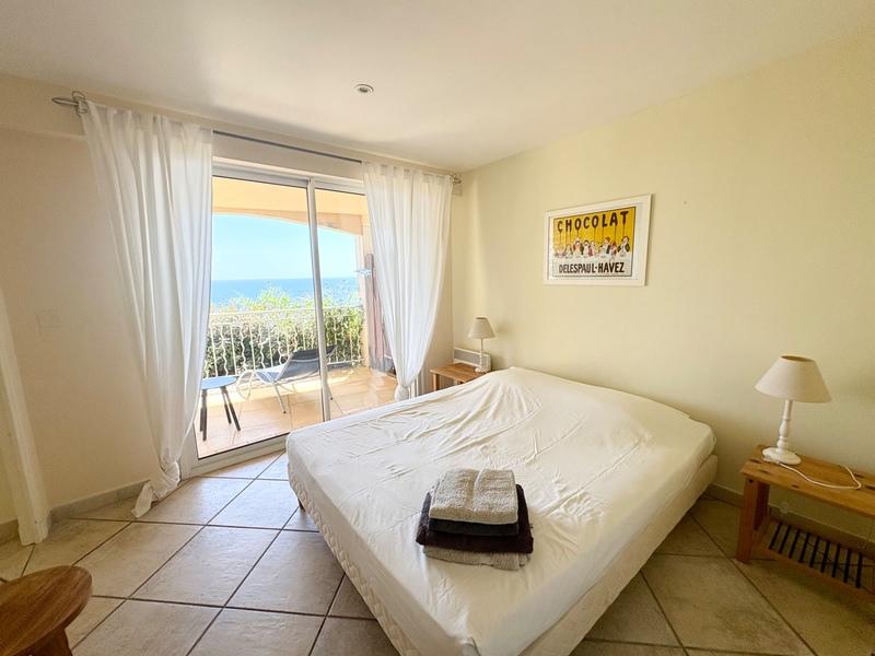 Maison - 320 m² - 11 pièces