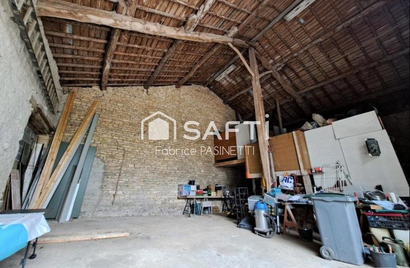 Maison - 275 m² - 8 pièces