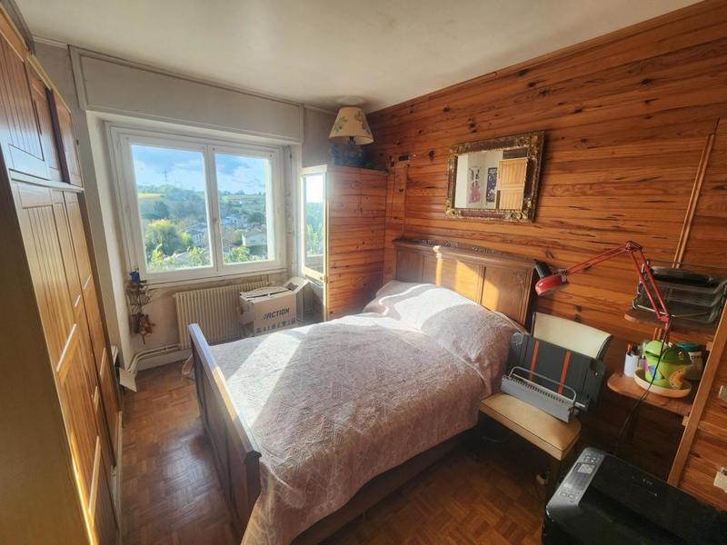 Maison - 200 m² - 9 pièces