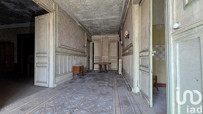 Maison - 271 m² - 10 pièces