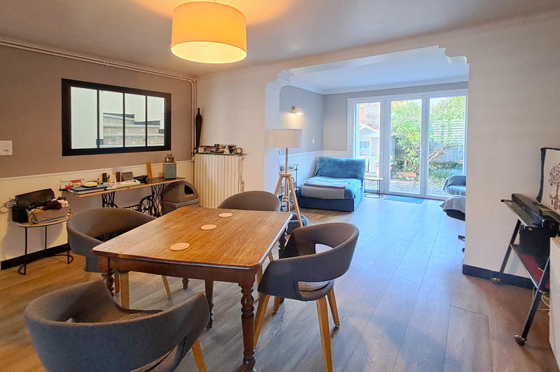 Maison - 68 m² - 8 pièces