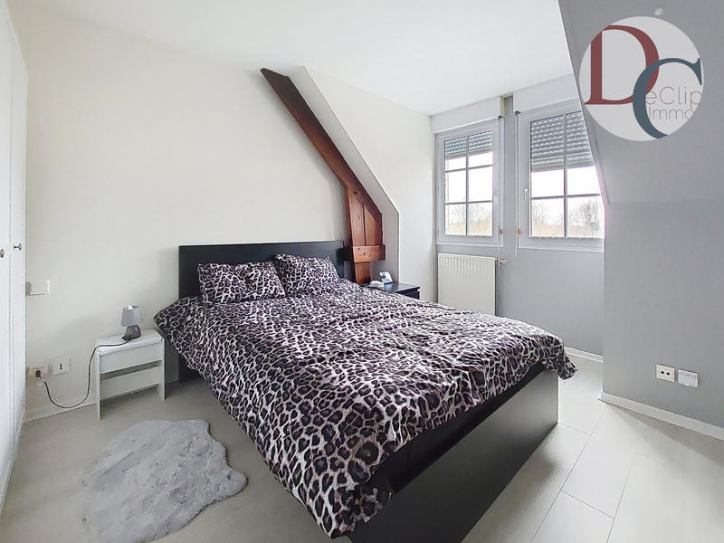 Appartement - 90 m² - 4 pièces