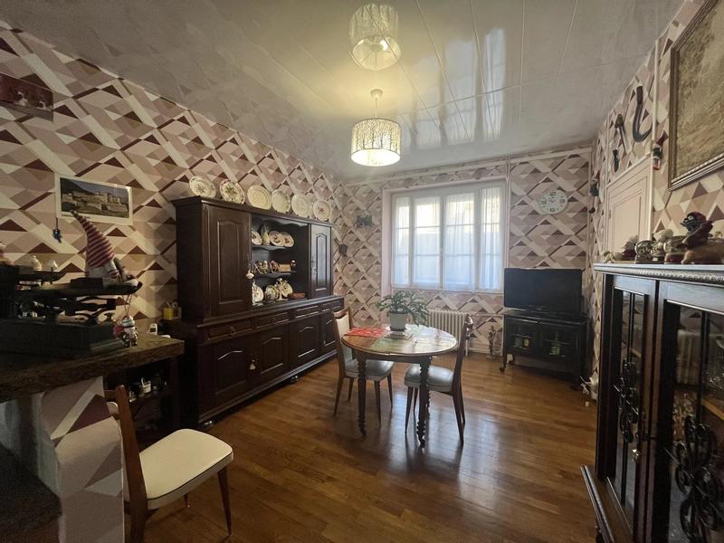 Maison - 132 m² - 7 pièces