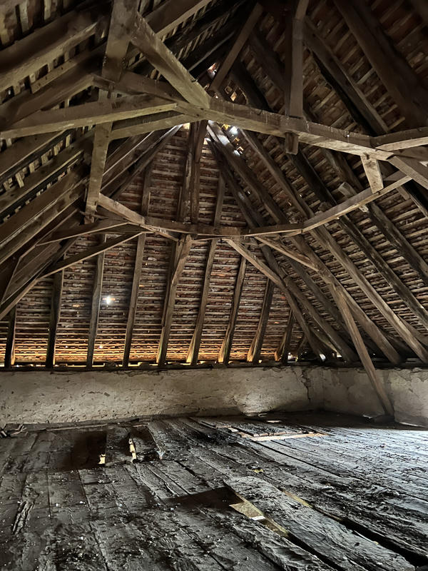 Maison - 400 m² - 11 pièces